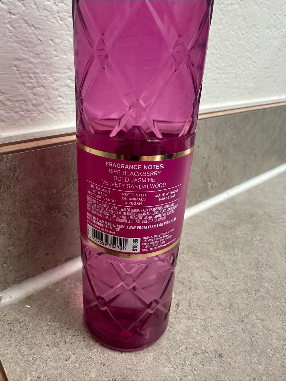 Bath and Body works - Picture 3 of 3